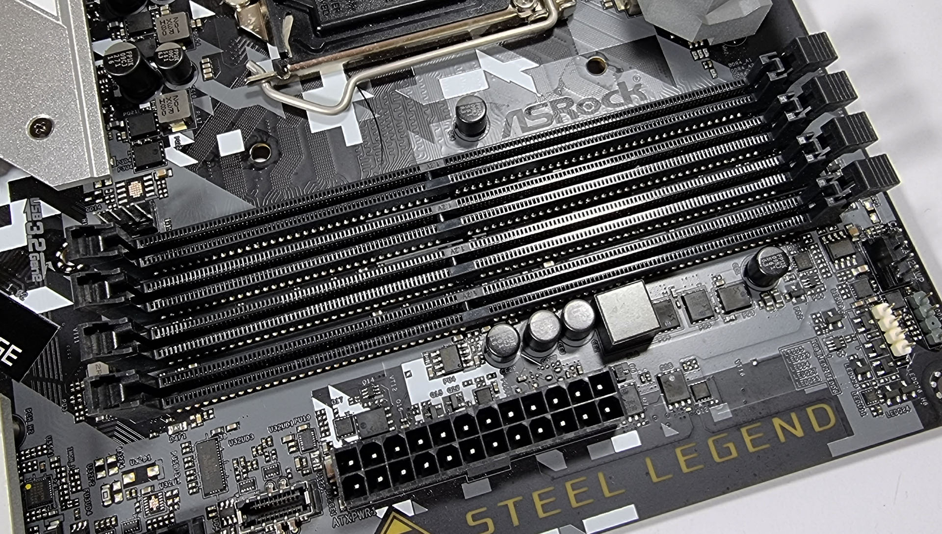 Visual Inspection - ASRock Z590 Steel Legend WiFi 6E Review: Z590